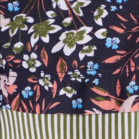 BCA – Enchanted Print Off the Shoulder Bikini Top - Picture 6 of 6